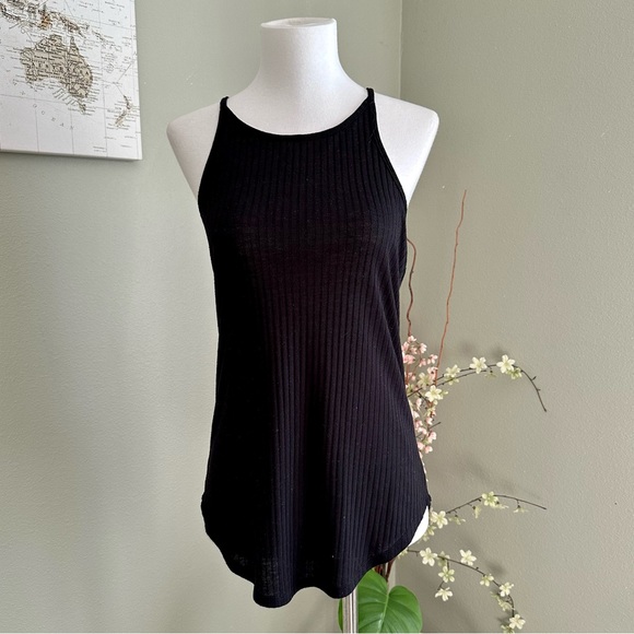 Express Tops - Express Ribbed Tank Top